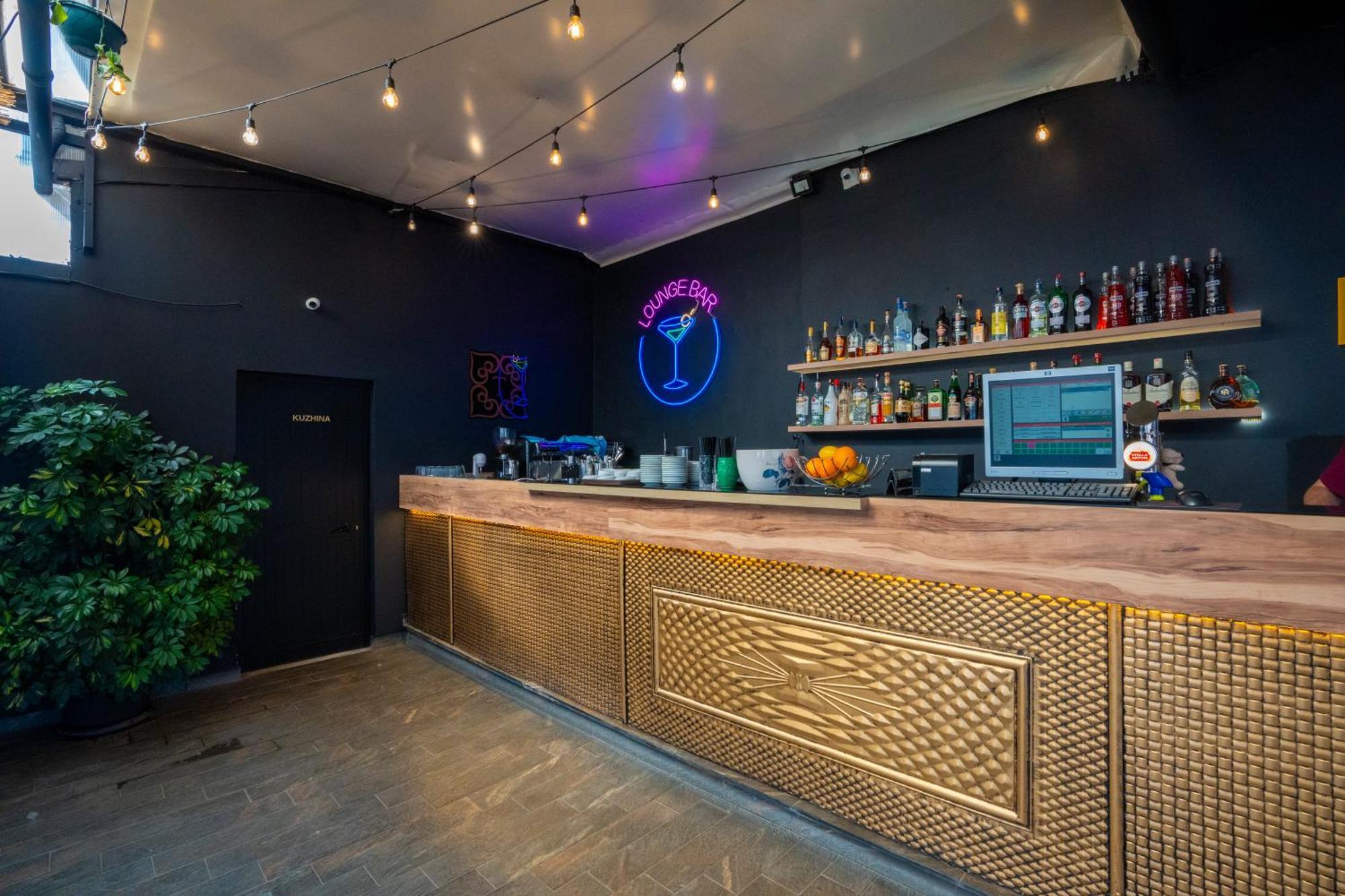 Terrace Hostel & Lounge Bar Shkoder Exterior photo